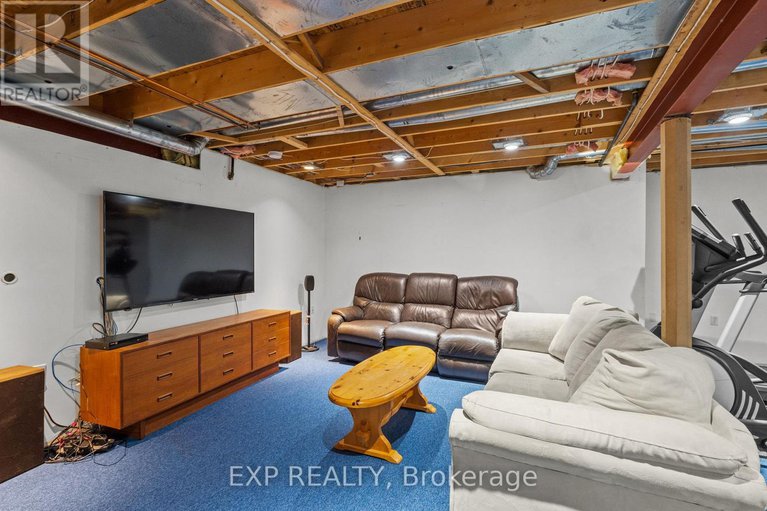 29106275/1353-pelkey-court/manotick-village-manotick-estates/ottawa/ontario/K4M1K8_34