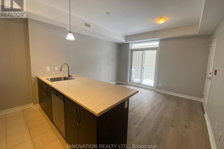 27944167/c-857-blackcomb-pvt/elmvale-acres/ottawa/ontario/K1G4E4_20