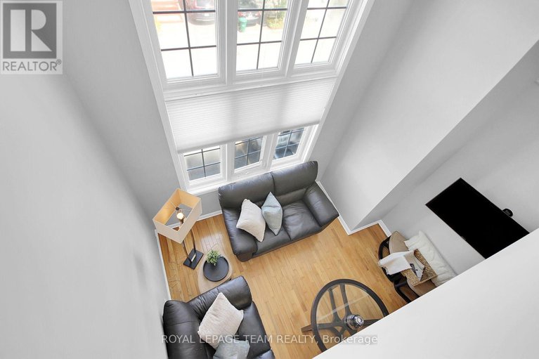 28988068/334-wiffen-private/westcliffe-estates/ottawa/ontario/K2H1G3_33