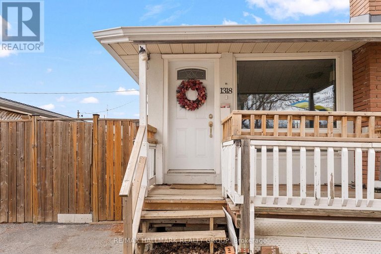 29679355/1318-avenue-q/eastway-gardensindustrial-park/ottawa/ontario/K1G0B6_20