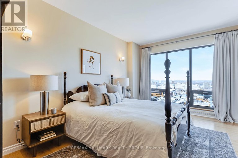 28613600/1404-90-george-street/lower-townbyward-market/ottawa/ontario/K1N0A8_15