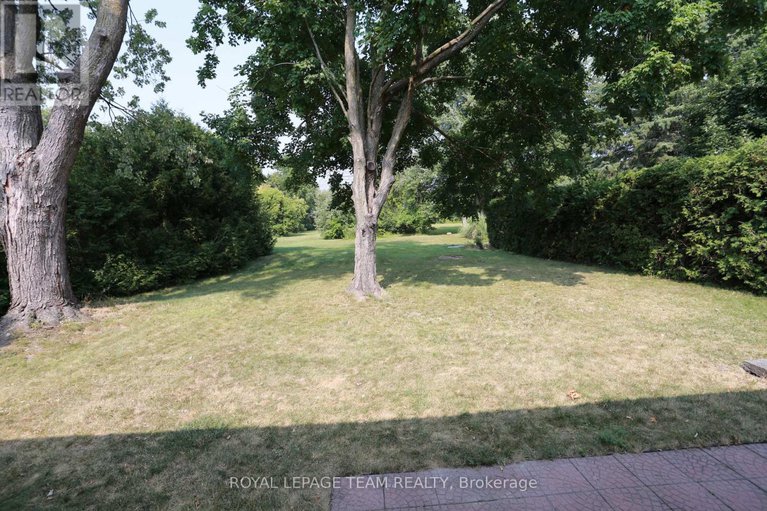 28735574/82-maitland-street-s/richmond/ottawa/ontario/K0A2Z0_31