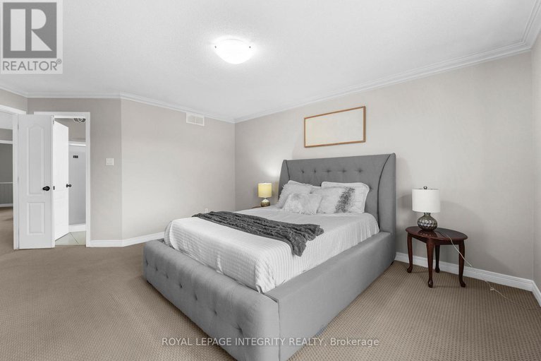 28586638/4463-shoreline-drive/riverside-southgloucester-glen/ottawa/ontario/K1V1R7_18