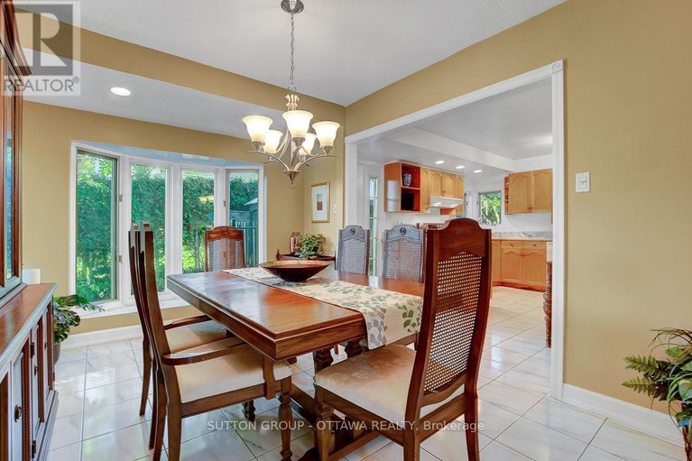 28874659/124-post-road/glencairnhazeldean/ottawa/ontario/K2L1L2_13