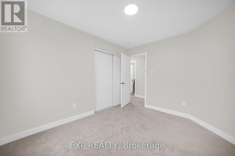 29592415/535-filly-terrace/richmond/ottawa/ontario/K0A2Z0_32