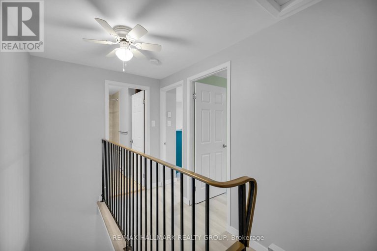 28720847/c-19-banner-road/sheahan-estatestrend-village/ottawa/ontario/K2H8T3_25