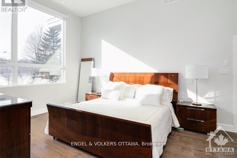 29372258/615-island-park-crescent/ottawa-west/ottawa/ontario/K1Y3P4_19