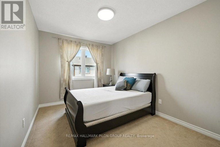 28557149/129-sunshine-crescent/notting-hillsummerside/ottawa/ontario/K4A0V3_15