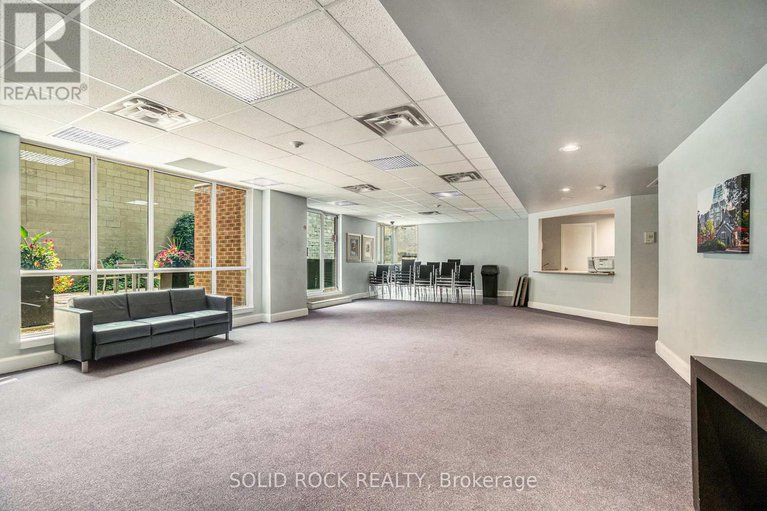 28710225/202-134-york-street/lower-townbyward-market/ottawa/ontario/K1N1K8_21