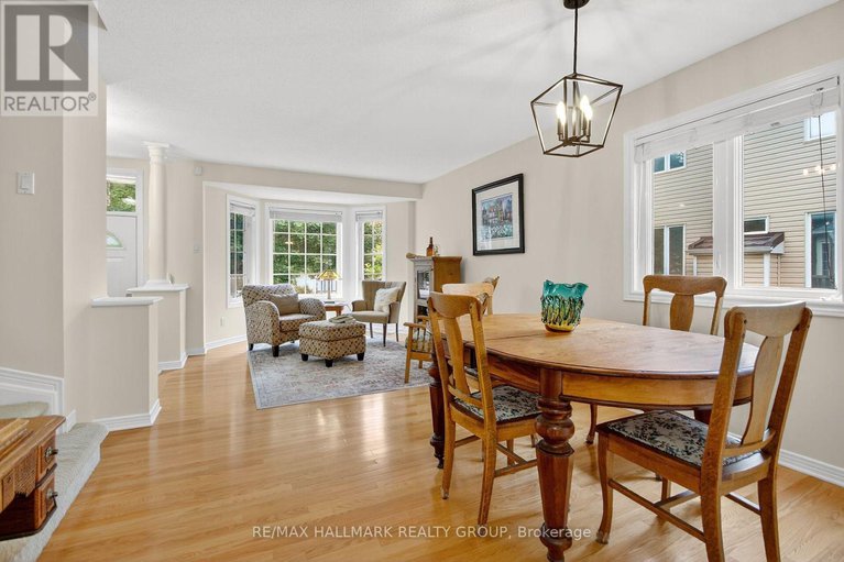 29026242/92-stonemeadow-drive/bridlewood/ottawa/ontario/K2M2M3_5