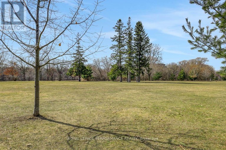 29581422/1141-north-river-road/overbrook/ottawa/ontario/K1K3W4_40