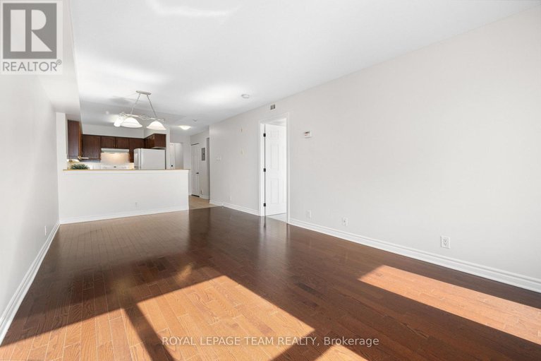 28873620/901-120-grant-carman-drive/borden-farmstewart-farmcarleton-heightsparkwood-hills/ottawa/ontario/K2E1C8_15