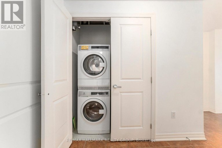 28713528/1602-90-landry-street/vanier/ottawa/ontario/K1L0A9_23