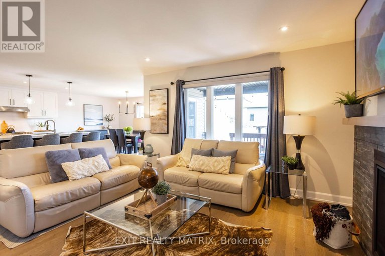 29072185/521-marseille-street/embrun/russell/ontario/K0A1W0_12