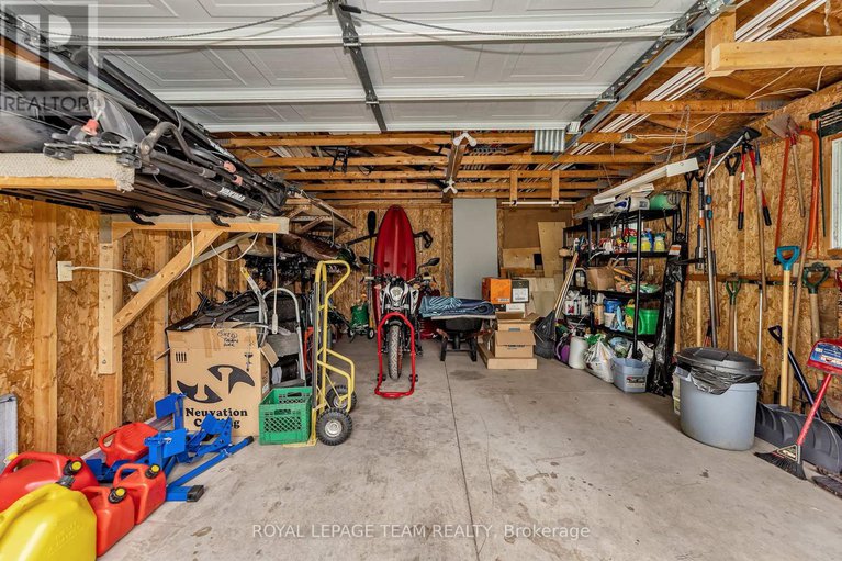 28507546/1536-sherruby-way/rural-kanata-central/ottawa/ontario/K2W1A9_40