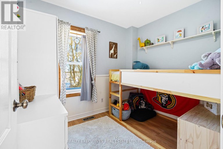 29177965/10938-church-road/north-dundas-mountain-twp/north-dundas/ontario/K0E1S0_35