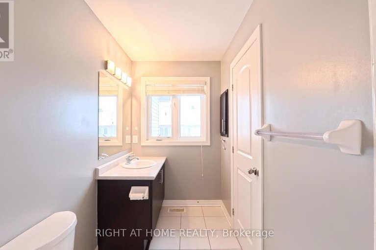 29210286/617-sunburst-street/leitrim/ottawa/ontario/K1T0L1_16