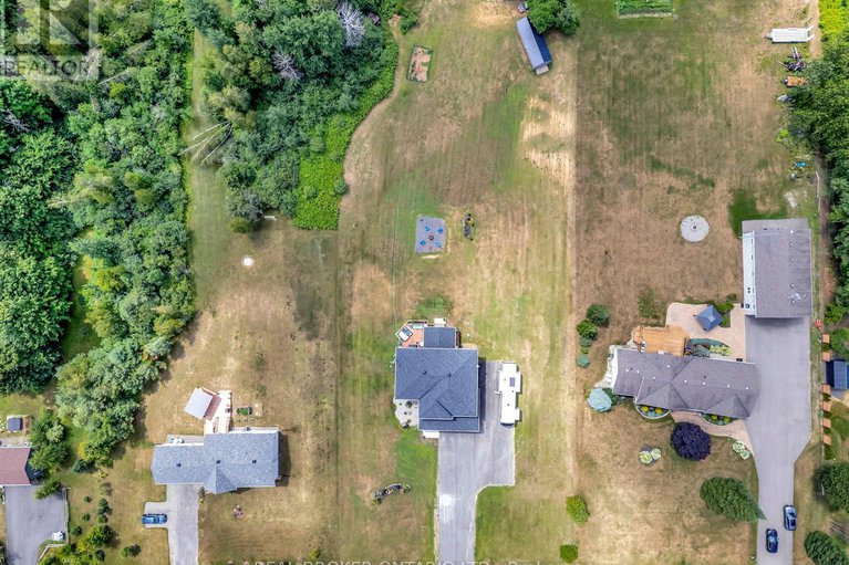 29030485/114-smith-road/north-grenville-twp-kemptville-south/north-grenville/ontario/K0G1T0_50