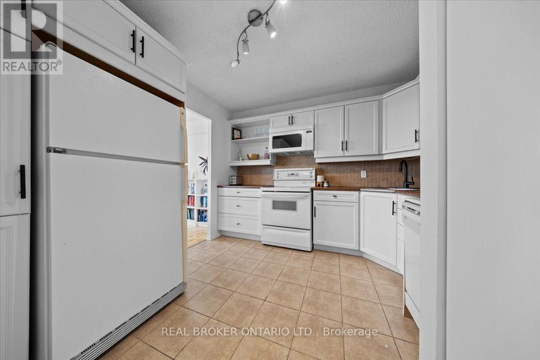 28291648/1603-1285-cahill-drive/south-keys/ottawa/ontario/K1V9A7_11