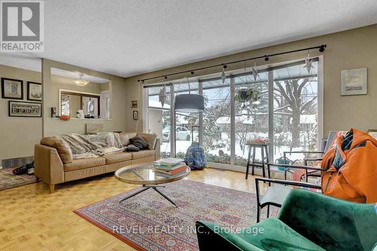 29181079/1752-kilborn-avenue/urbandale-acres/ottawa/ontario/K1H6N2_5