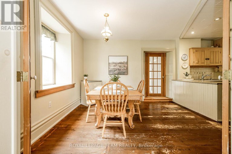 29098667/3651-burritts-rapids-road/north-grenville-twp-kemptville-south/north-grenville/ontario/K0G1N0_22