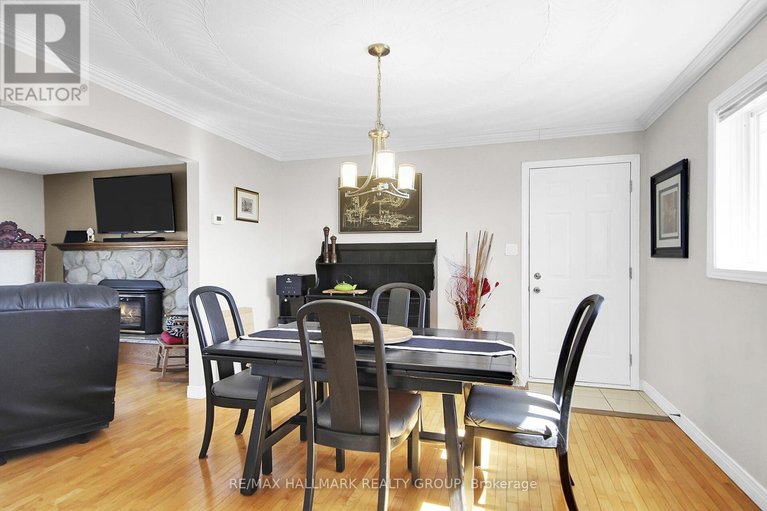 29530711/6151-malakoff-road/rideau-twp-south-to-roger-stevens-drive/ottawa/ontario/K0A2Z0_9