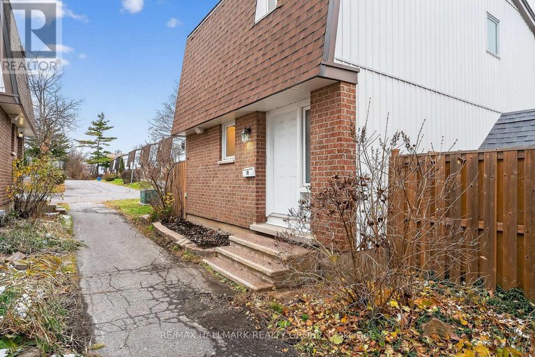 29121975/26-837-eastvale-drive/beaconwood/ottawa/ontario/K1J7T5_2