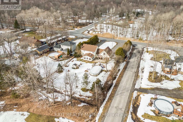 28103787/732-pattee-road/champlain-twp/champlain/ontario/K6A0G1_40