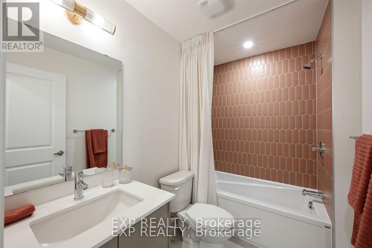 29529165/443-haresfield-court/riverside-southgloucester-glen/ottawa/ontario/K4M0B6_13