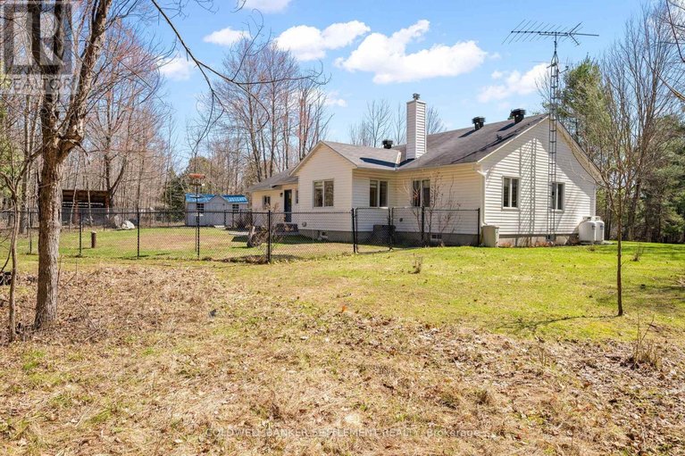 29662329/355-otty-way/drummondnorth-elmsley-north-elmsley-twp/drummondnorth-elmsley/ontario/K7H0E5_30