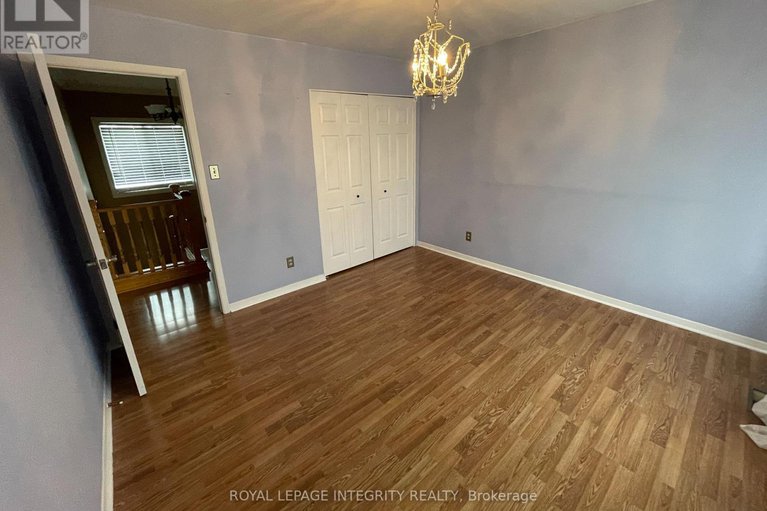 28908367/469-guy-street/castle-heights/ottawa/ontario/K1K1C1_20