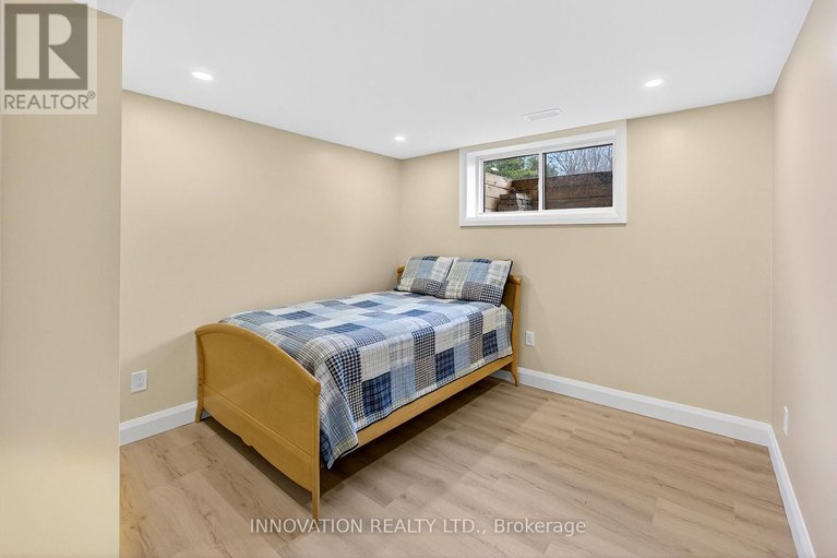 29537324/1056-heenan-terrace/manotick-long-island-nicholls-island/ottawa/ontario/K4M1J2_37