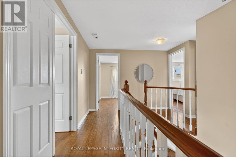 29488935/6020-vineyard-drive/convent-glen/ottawa/ontario/K1C2M5_20