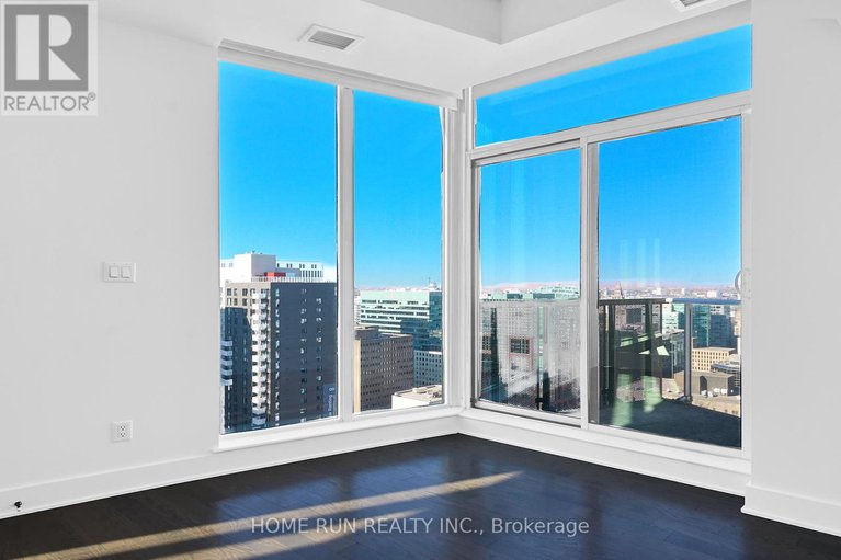 29046797/2703-40-nepean-street/ottawa-centre/ottawa/ontario/K2P0X5_13