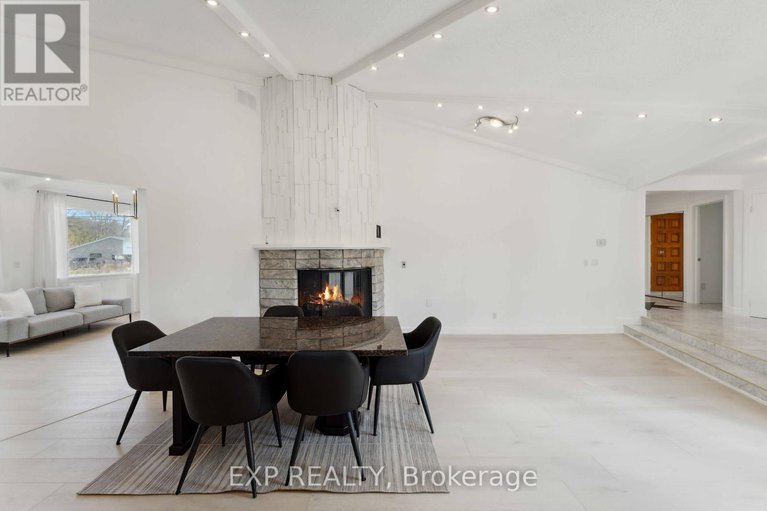 28408914/6974-bank-street/greely/ottawa/ontario/K0A2P0_23