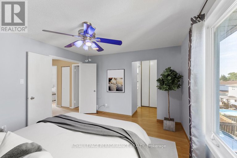 28918371/1936-longman-crescent/chateauneuf/ottawa/ontario/K1C5G6_19