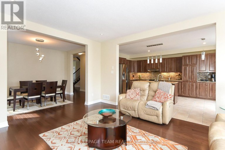28510374/3519-woodroffe-avenue/strandherd/ottawa/ontario/K2G7A7_17
