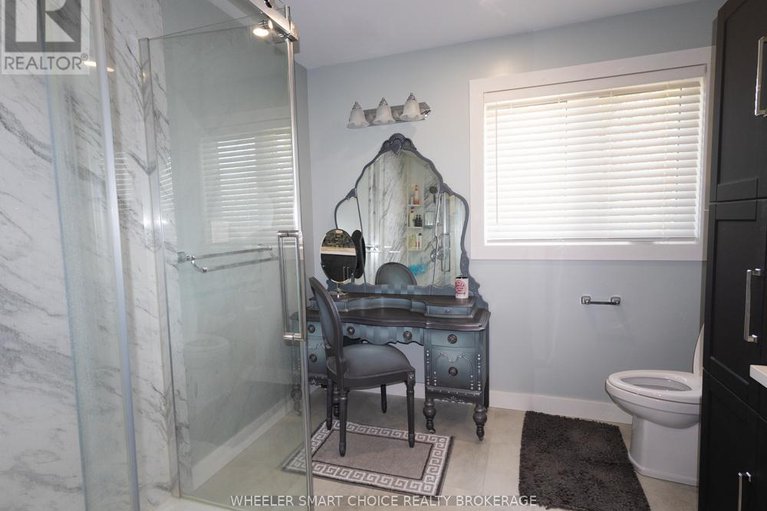 29314763/15765-manning-road/south-stormont-osnabruck-twp/south-stormont/ontario/K0C1M0_20