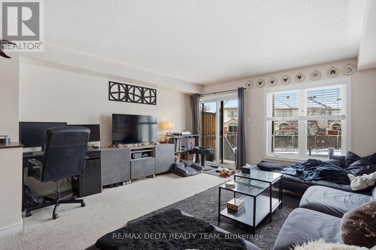 29513088/121-2333-esprit-drive/avalon-east/ottawa/ontario/K4A0T4_11