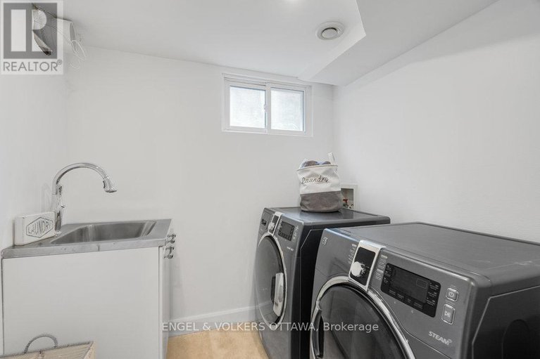 28298907/953-fairlawn-avenue/mckellar-heightsglabar-park/ottawa/ontario/K2A3S7_43