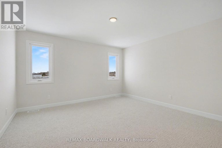 26935822/1213-montblanc-crescent/faubourg-ste-marie-hamlet/embrun/ontario/K0A1W1_10