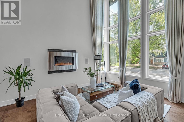27931085/231-daniel-avenue/ottawa-westtunneys-pasture/ottawa/ontario/K1Y0C7_7