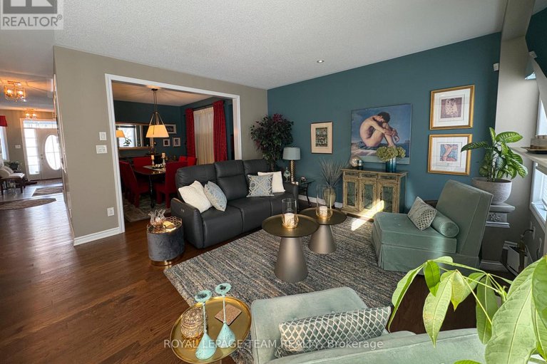 29339123/979-shimmerton-circle/emerald-meadowstrailwest/ottawa/ontario/K2M0L4_10