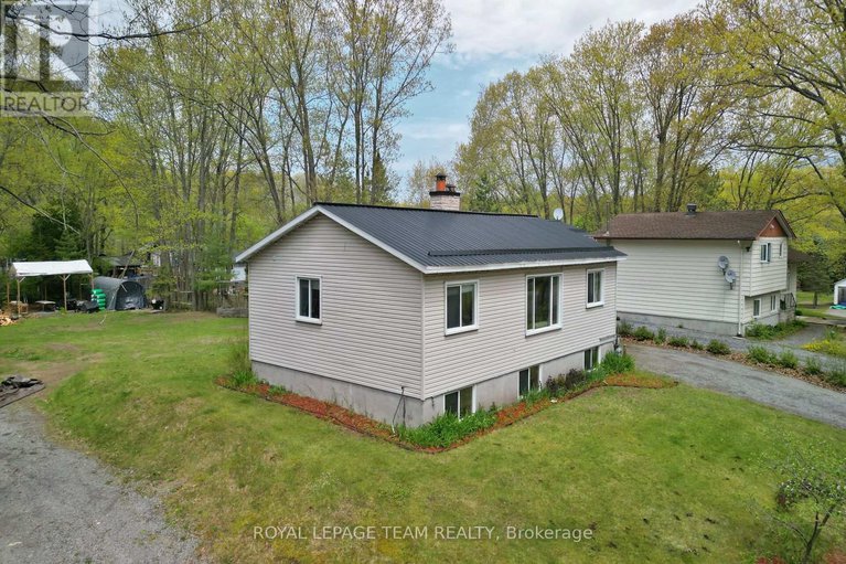 28001018/129-spinnaker-way/constance-bay/ottawa/ontario/K0A3M0_35
