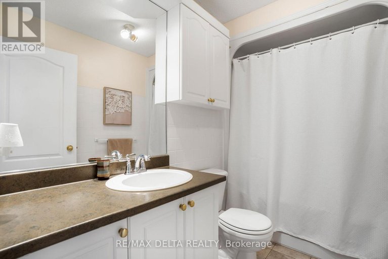 29507565/208-2927-laurier-street/town-of-rockland/clarence-rockland/ontario/K4K1T8_20