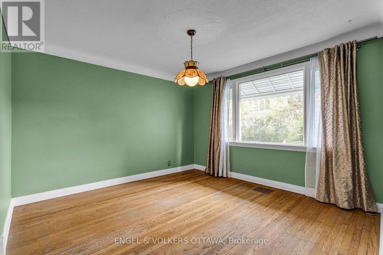 28581364/522-cambridge-street-s/west-centre-town/ottawa/ontario/K1S4J3_10