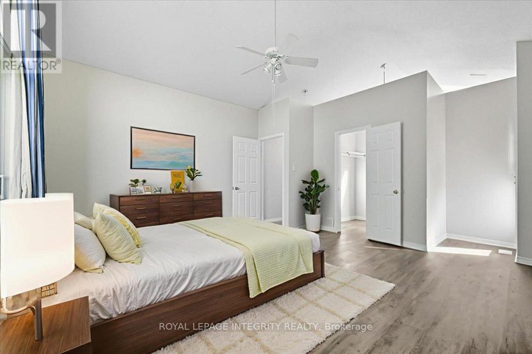 29035387/4-2949-richmond-road/britannia-heights/ottawa/ontario/K2B6S6_29