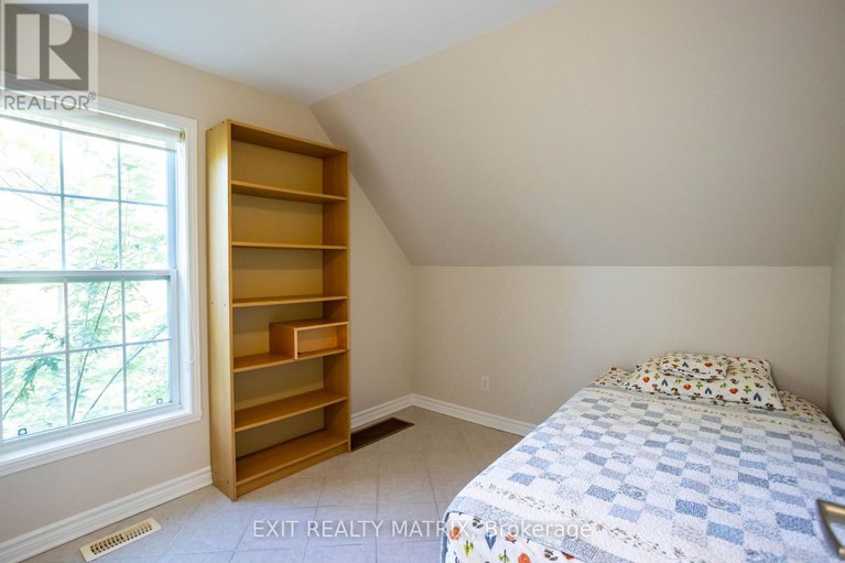28809451/2392-8th-line-road/metcalfe/ottawa/ontario/K0A2P0_45