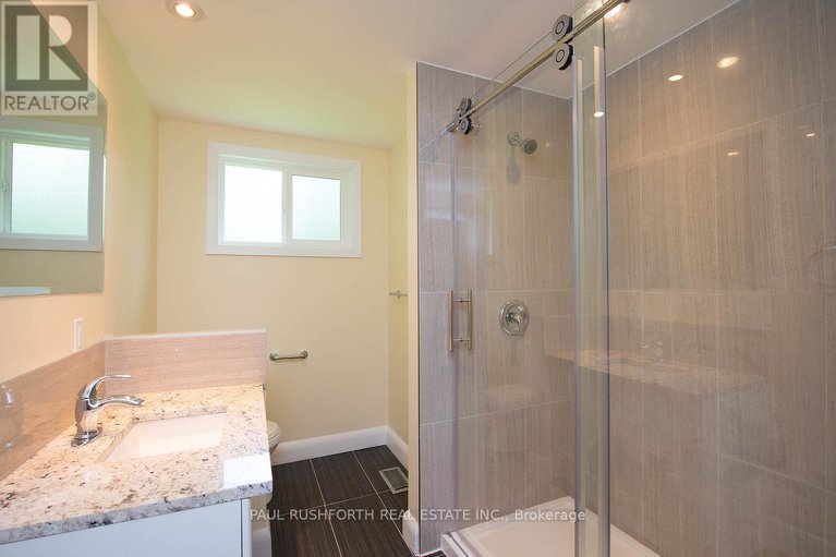 28459730/25-wren-road/rothwell-heights/ottawa/ontario/K1J7H5_17