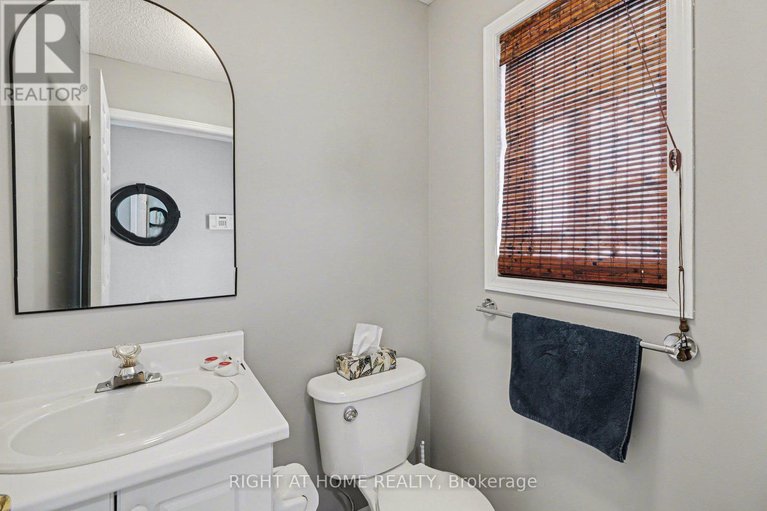 29373427/1050-trillium-place/town-of-rockland/clarence-rockland/ontario/K4K1T1_16